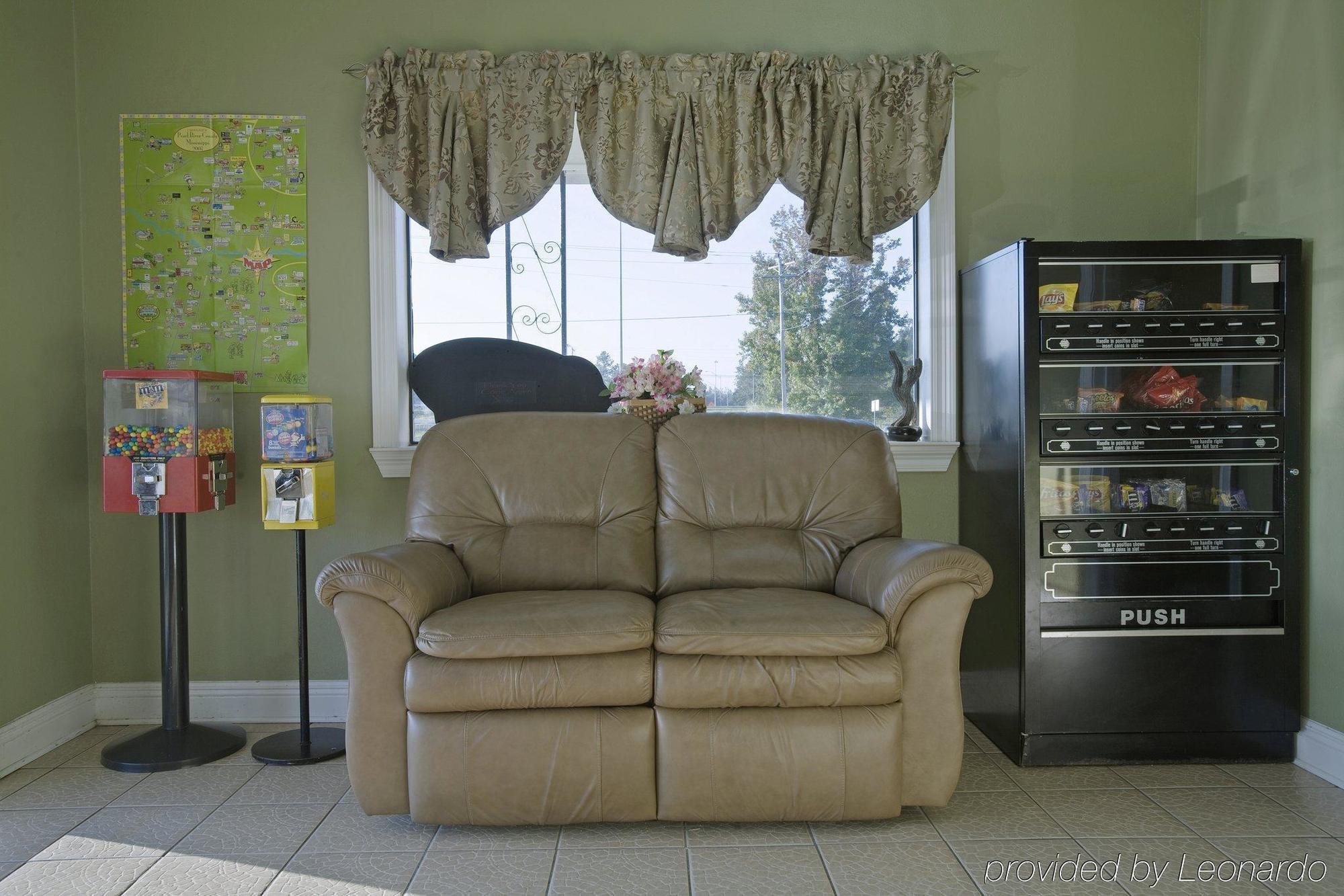 Super 8 By Wyndham Picayune Interno foto